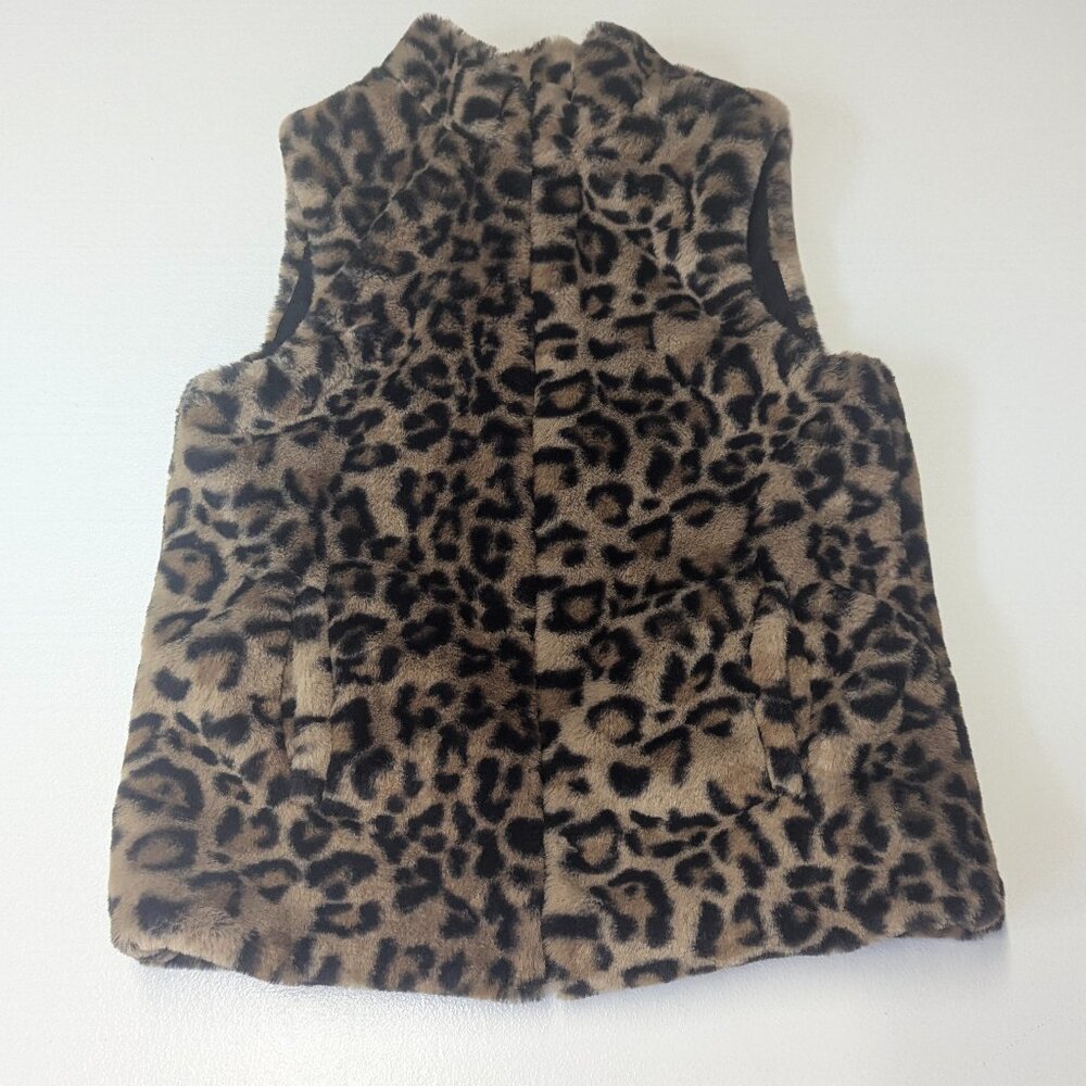 Takara Girls Size Medium Leopard Print Furry Vest *Possible small stain